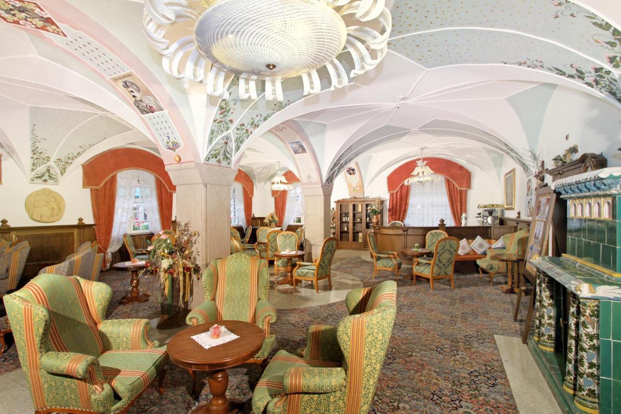 Hotel Dolomiti Schloss 卡纳泽伊 外观 照片